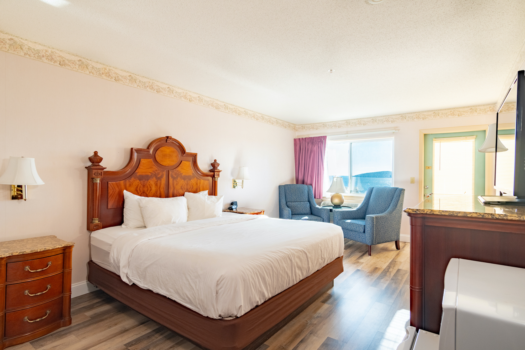 Our rooms fireside inn suites belfast maine hotel lodging
