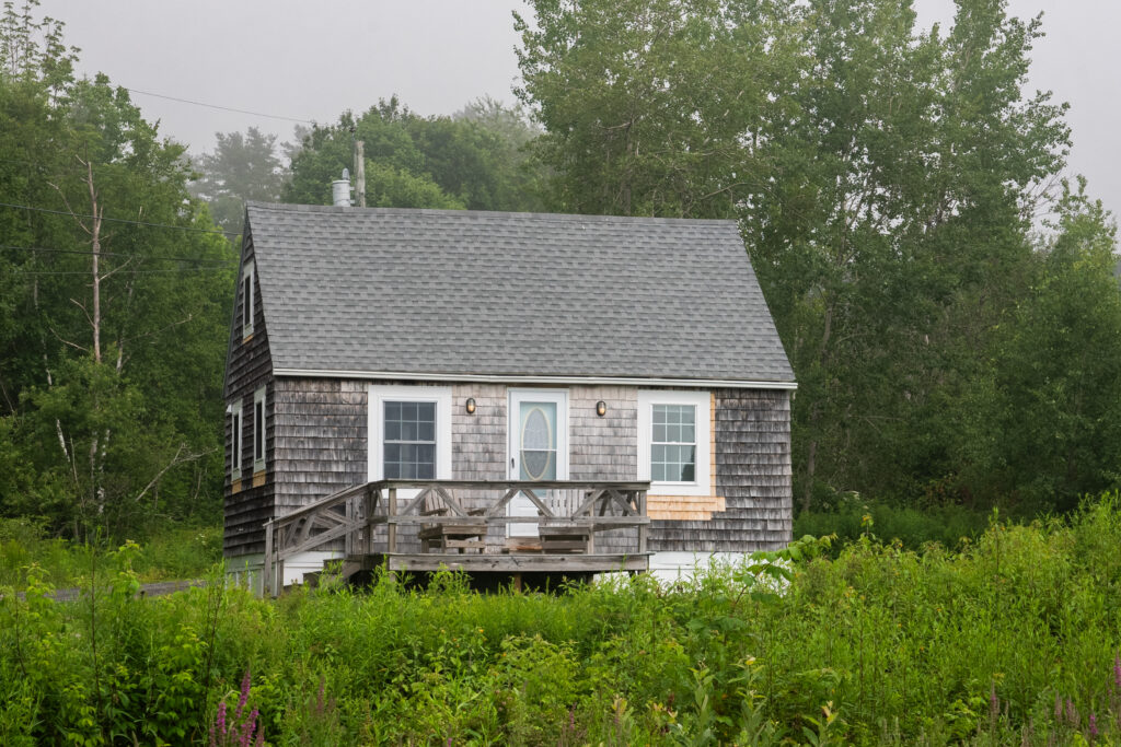 Fireside Inn & Suites Belfast Lawn Cottage